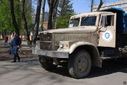 Милиция Днепропетровщины приняла участие во Всеукраинском субботнике