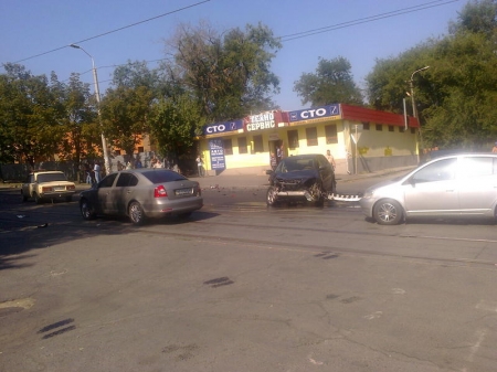 В ДТП на улице К. Либкнехта погиб мотоциклист В ДТП на улице К. Либкнехта погиб мотоциклист