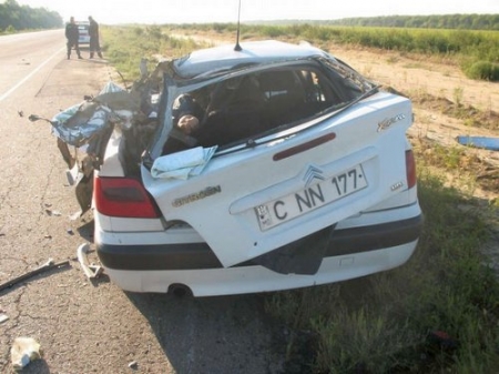 ДТП на трассе в Днепропетровской области ДТП на трассе в Днепропетровской области