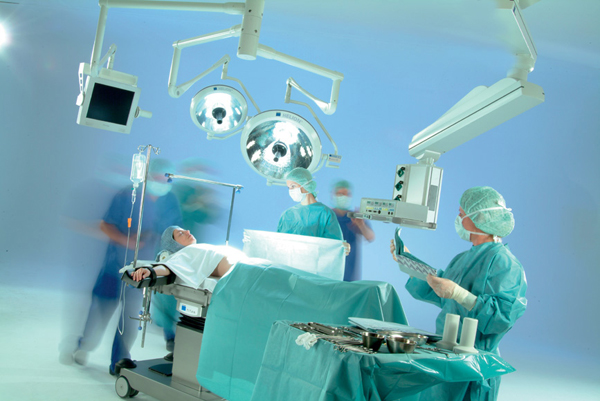 «Бесплатная» украинская хирургия подорожала на 30%