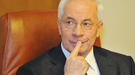 Ну, вы же не Femen, - Азаров простил журналистов, повернувшихся к нему спинами Ну, вы же не Femen, - Азаров простил журналистов, повернувшихся к нему спинами