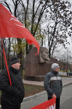 В противовес Майданам (Фото) В противовес Майданам (Фото)