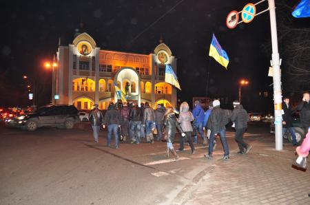 Стучите - и вам откроют. Может быть. (Фото, Видео) Стучите - и вам откроют. Может быть. (Фото, Видео)