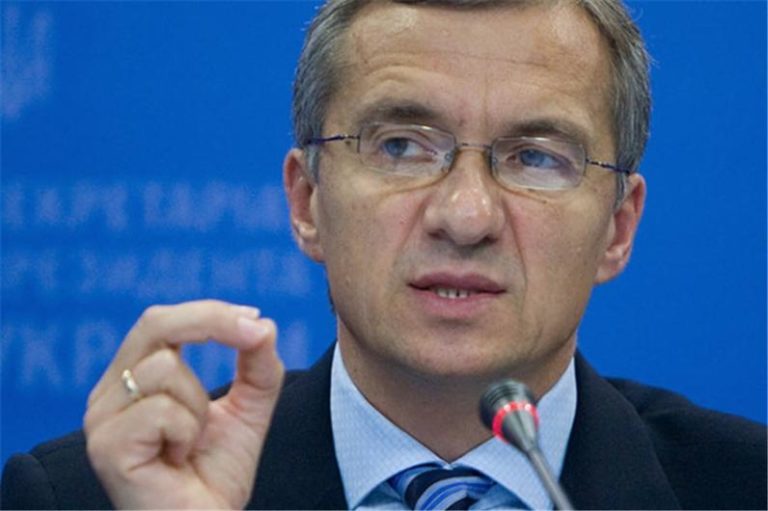 Кабмин собирается продать госрезиденции и базы отдыха