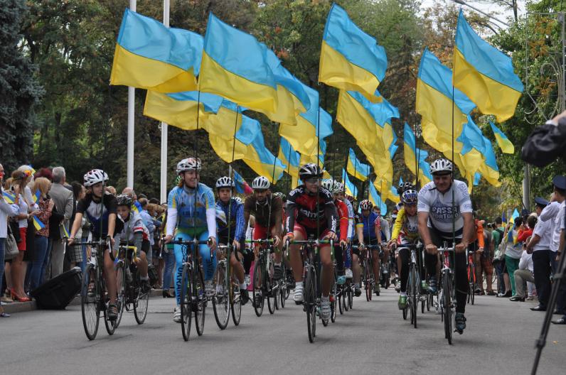 В Днепропетровске праздновали День флага (Фотоотчет) В Днепропетровске праздновали День флага (Фотоотчет)