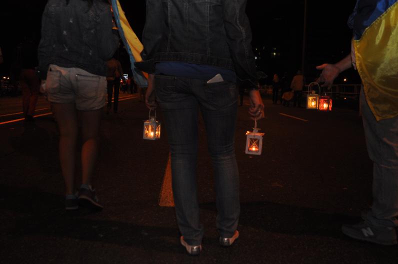В Днепропетровске торговали для армии и соединяли берега Днепра (Фото) В Днепропетровске торговали для армии и соединяли берега Днепра (Фото)