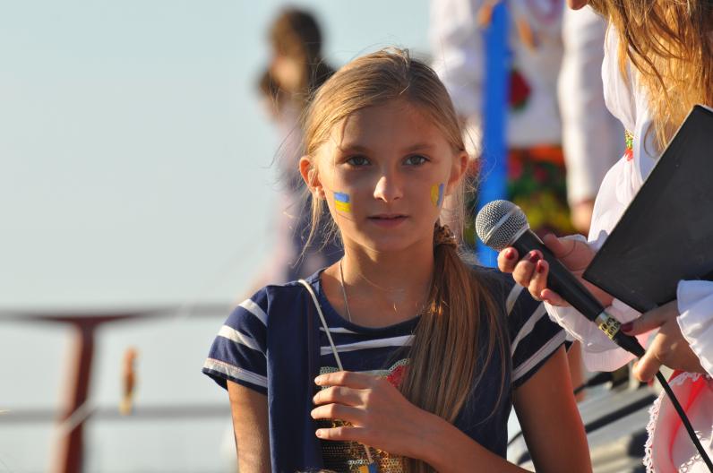 В Днепропетровске торговали для армии и соединяли берега Днепра (Фото) В Днепропетровске торговали для армии и соединяли берега Днепра (Фото)