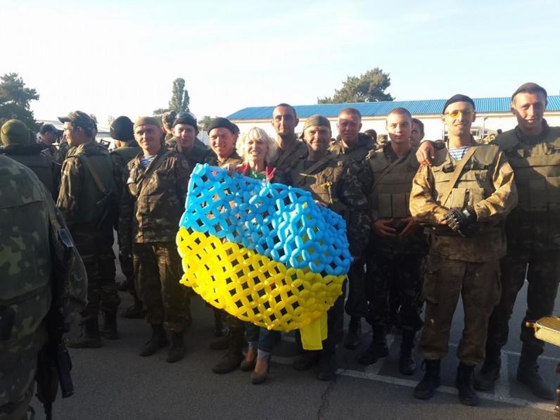 Десантники 25-ой бригады вернулись домой после 5 месяцев боев (ФОТО) Десантники 25-ой бригады вернулись домой после 5 месяцев боев (ФОТО)