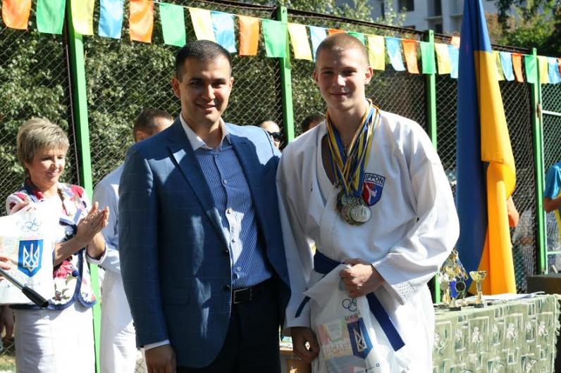 Олимпийская неделя стартовала в днепропетровских школах Олимпийская неделя стартовала в днепропетровских школах