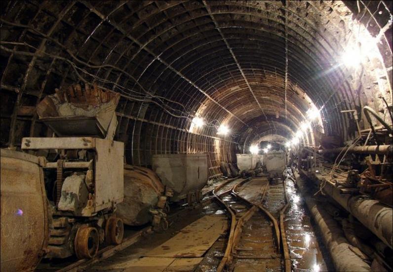 Борис Филатов - Днепропетровский метрополитен – это мемориал украинской чиновничьей коррупции Борис Филатов - Днепропетровский метрополитен – это мемориал украинской чиновничьей коррупции