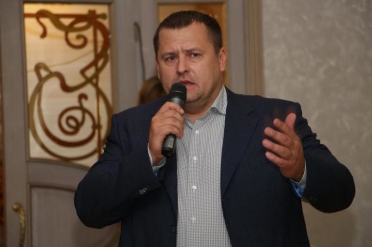 Борис Филатов поздравил пенсионеров Днепропетровска с праздником, организовав интересные мероприятия
