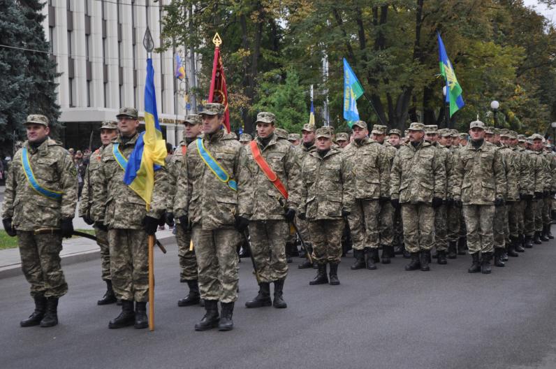 Как в Днепропетровске защитников поздравляли (Фото) Как в Днепропетровске защитников поздравляли (Фото)