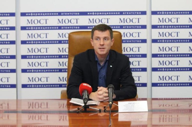 Тройка лидеров предвыборной гонки: «Оппозиционный блок», «Укроп» и «Солидарность» — Блок Петра Порошенко