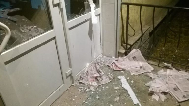В Желтых Водах взорвали офис одной из партий (Фото)