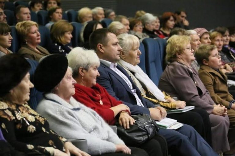 История города глазами тысячей днепропетровцев: презентован уникальный проект Бориса Филатова