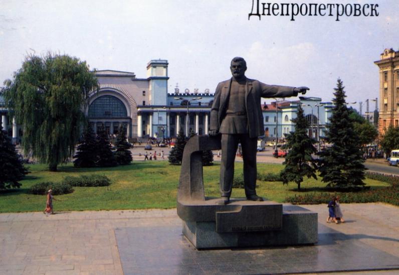 Нардеп зовет валить Петровского Нардеп зовет валить Петровского