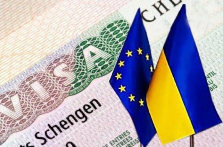 Украине предложат безвизовый режим до конца апреля, – Ян Томбинский