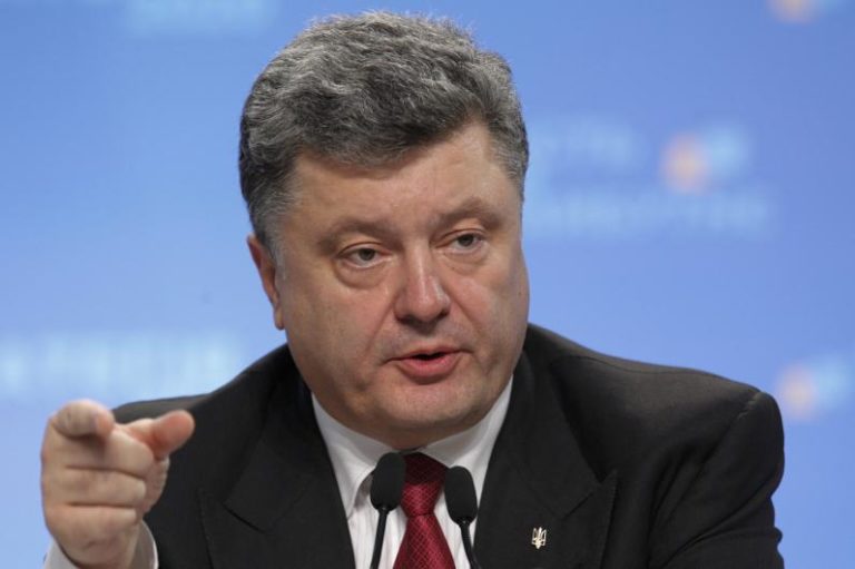 Петр Порошенко утвердил Стратегический оборонный бюллетень Украины