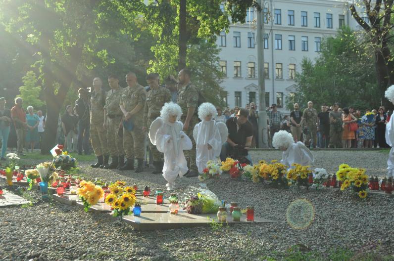 Два года трагедии (Фото) Два года трагедии (Фото)