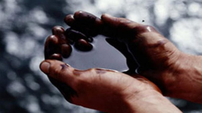 Цена нефти Brent поднялась выше 45 долларов за баррель