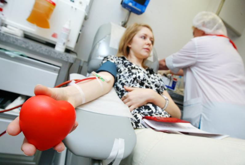 Жителей Днепра приглашают сдать кровь для раненых и онкобольных