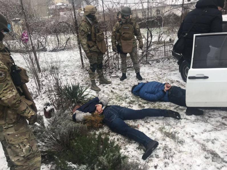 В Днепре задержали квартирных воров В Днепре задержали квартирных воров