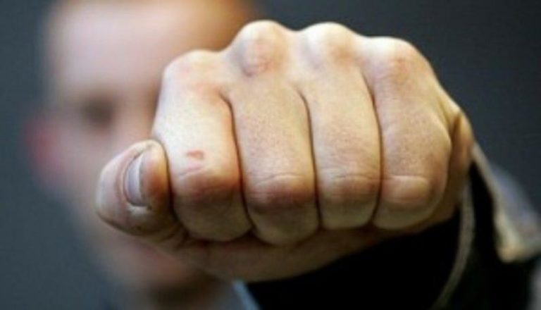 На Днепропетровщине мужчина убил приятеля кирпичом