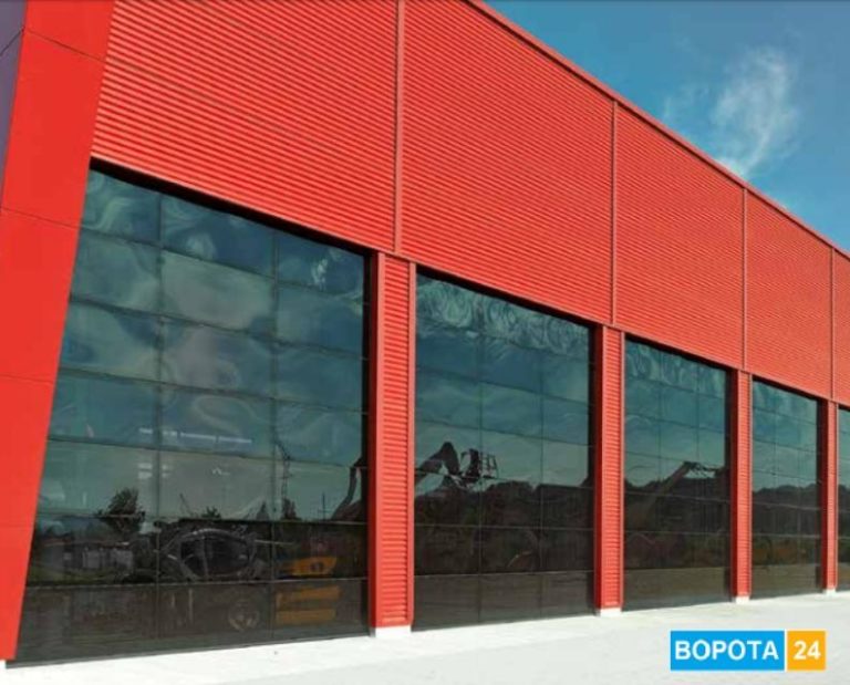 Выбираем промышленные ворота для ангара, склада или завода в Киеве вместе с vorota24.com.ua
