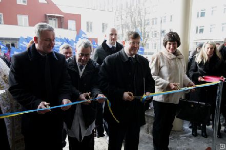 В Днепропетровске открылся новый корпус детской клинической больницы (Фото)