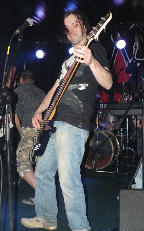 Днепропетровский «Рок-клуб» начал с «Черного Кофе» (ФОТО) Днепропетровский «Рок-клуб» начал с «Черного Кофе» (ФОТО)