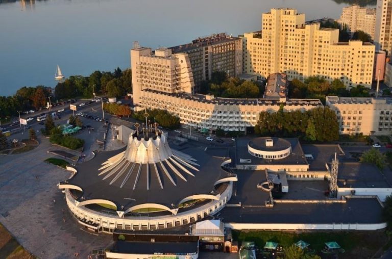 Днепр с высоты птичьего полета: красивая панорама города