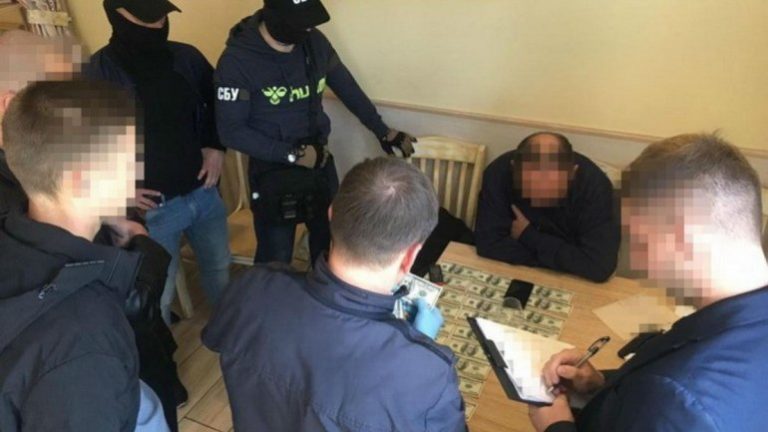 В Днепре разоблачили группировку вымогателей