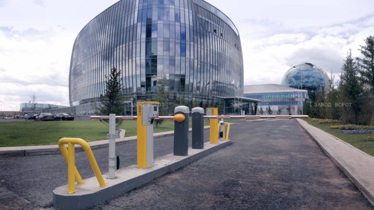 Заказываем автоматический шлагбаум для установки на частной территории в Киеве_ какое заграждающее устройство подойдёт для защиты двора, знают специалисты завод-ворот.in.ua