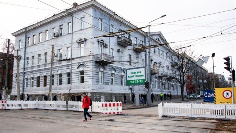 Перший трамвай у Дніпрі відсьогодні буде ходити як зазвичай