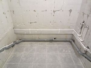 Разводка труб в туалете и ванной: тройниковый и коллекторный способы