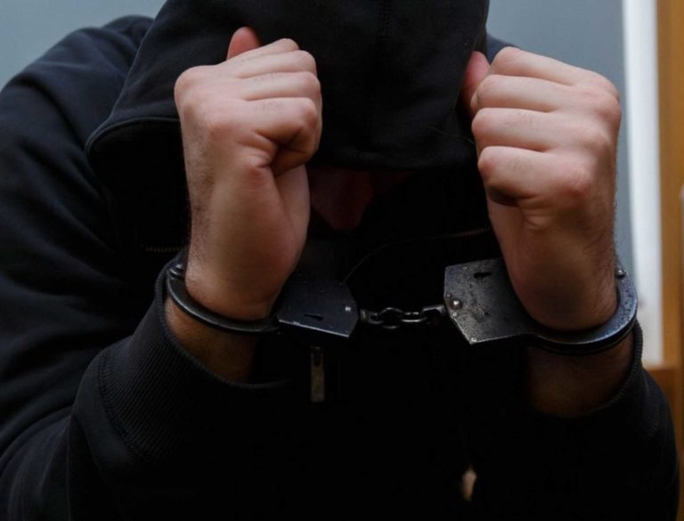 В Першотравенске задержали 32-летнего грабителя