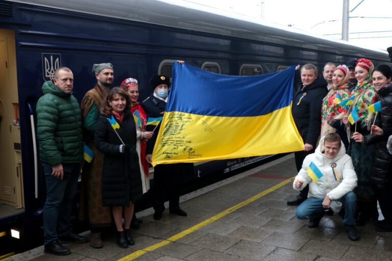 Потяг Єдності прибув до Дніпра