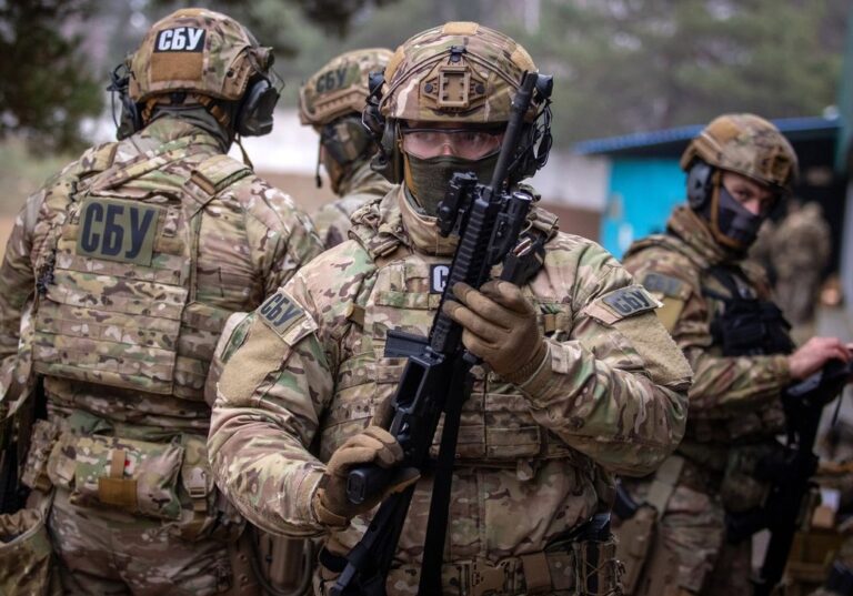 На Дніпропетровщині СБУ знешкодила банду, яка нападала на підрозділи Тероборони