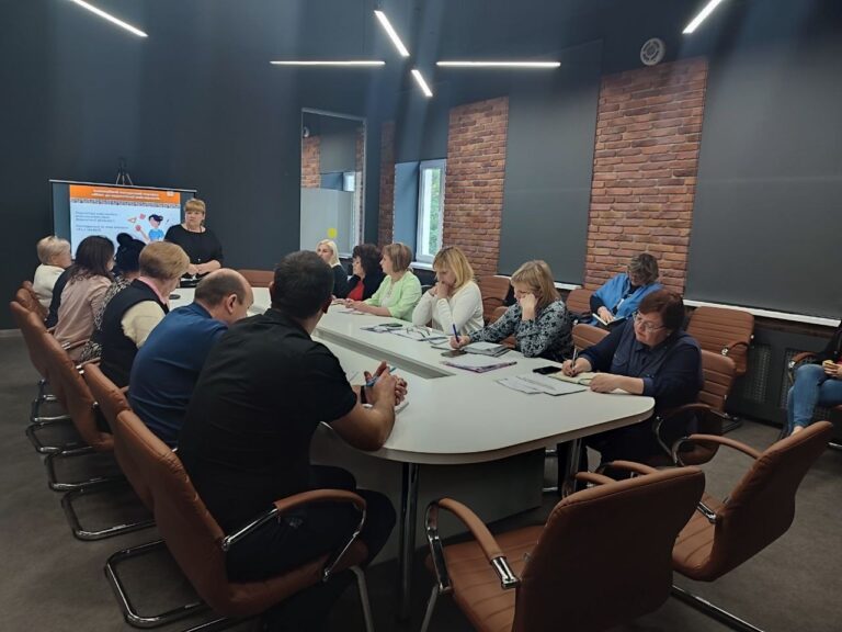 Учні  змогли засвоїти програму: у Дніпрі підбили підсумки навчального року 2021-2022