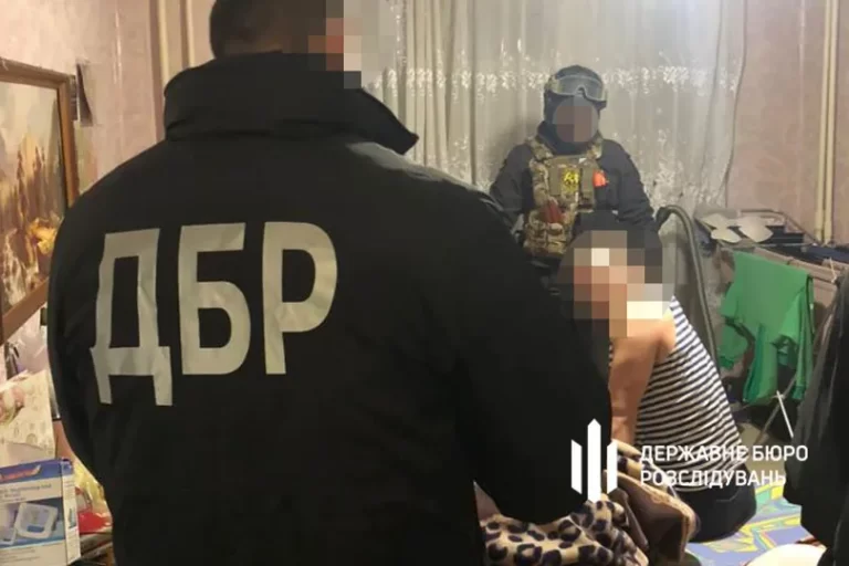 У Дніпрі викрили чоловіків, які катували людей