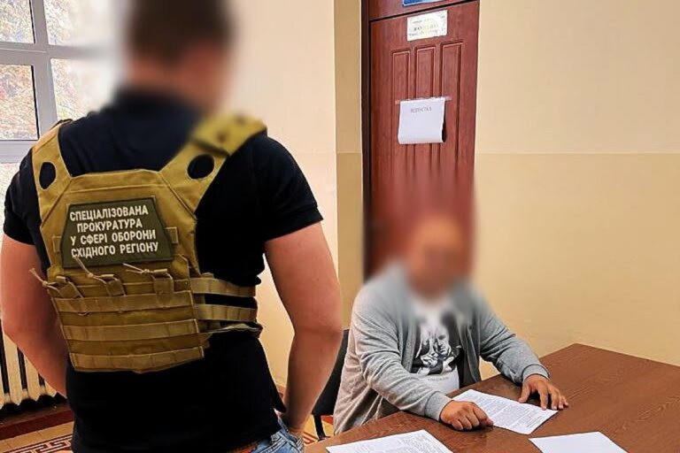 Збагатився на 9 млн: військовому з Дніпра повідомили про підозру