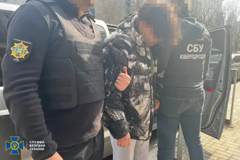 У Дніпрі СБУ затримала російського агента, який планував навести ракетний удар по ТЕС та військовому шпиталю