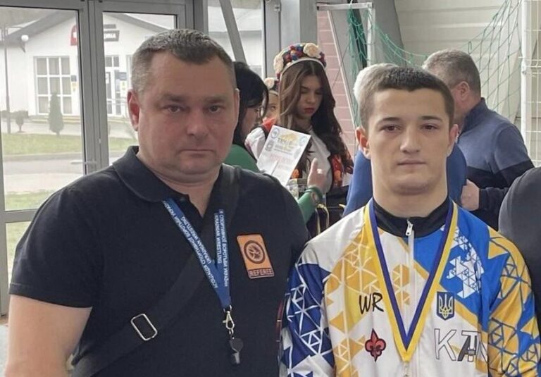 Борець з Кам’янського Іван Стефанський став чемпіоном України