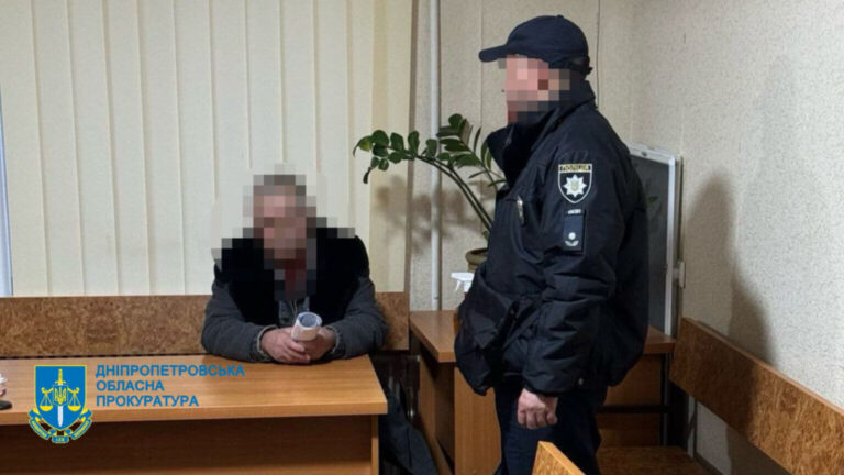 У Дніпрі судитимуть чоловіка, який вбив підлітка на дитячому майданчику