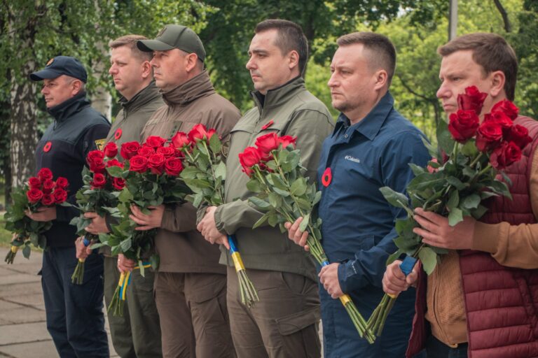 День пам’яті та перемоги над нацизмом: Дніпропетровщина вшановує жертв Другої світової