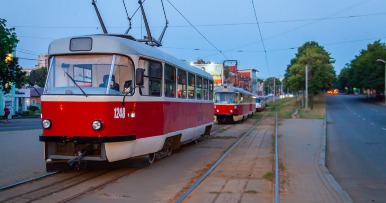 У Дніпрі на 25 та 26 травня внесли зміни у роботу деякого електротранспорту