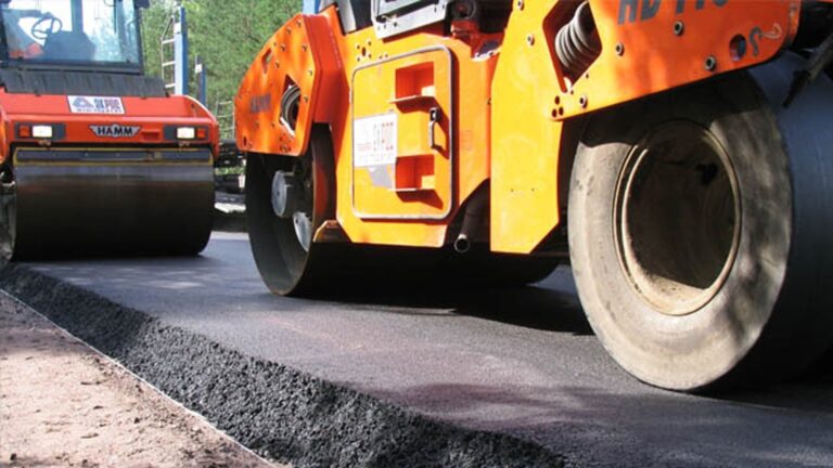 На Дніпропетровщині вдвічі скоротили витрати за тендером на ремонт доріг