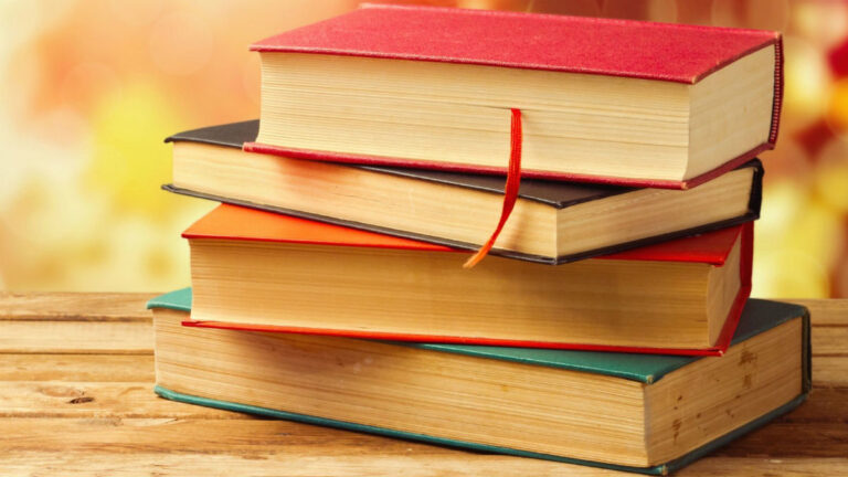Дніпряни відмовляються від книг російською мовою