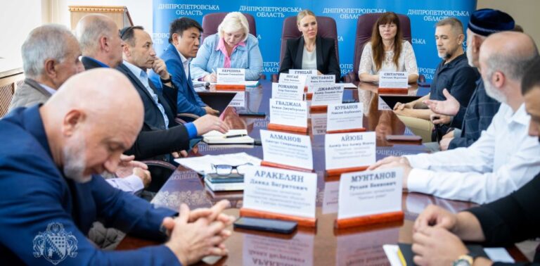 Про єдність всіх течій та конфесій у підтримці оборонців Дніпропетровської області