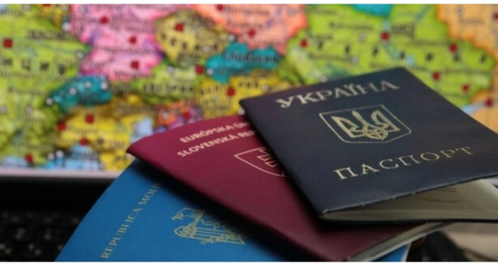 Володимир Зеленський легалізував множинне громадянство: що це означає